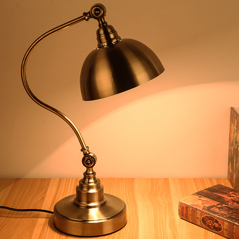 Antique Metallic LED Desk Lamp with Adjustable Gooseneck for Task Lighting