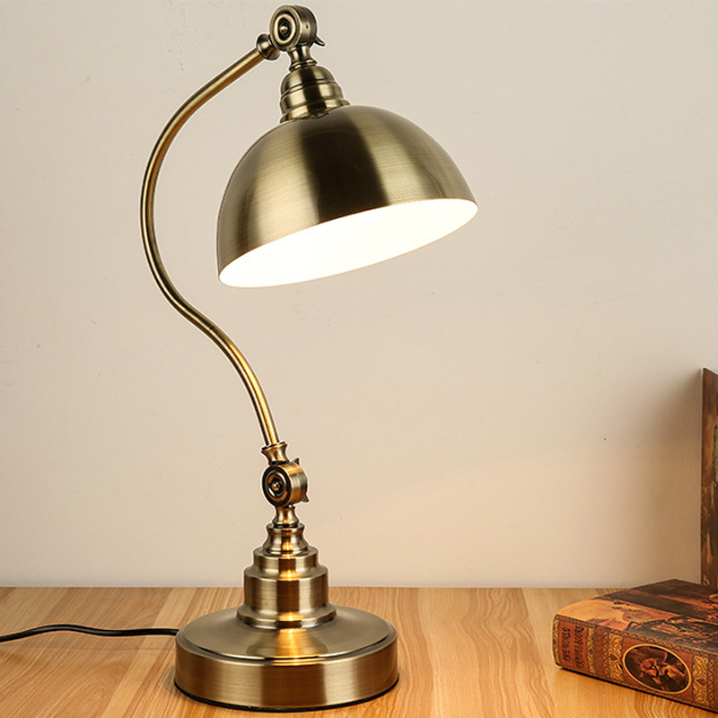 Antique Metallic LED Desk Lamp with Adjustable Gooseneck for Task Lighting