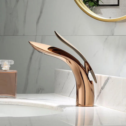 torneira banheiro, torneira do banheiro,  torneira de pia banheiro, torneira gourmet banheiro, torneira gourmet preta, torneira preta banheiro,  torneira monocomando banheiro,