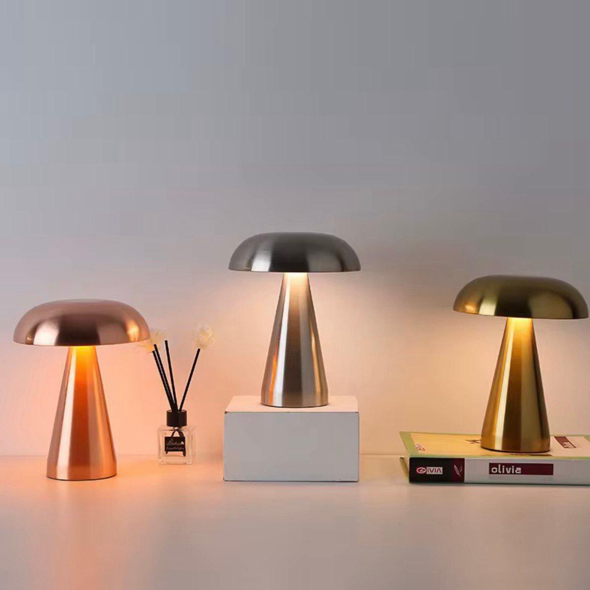 Paris Table Lamp Retro